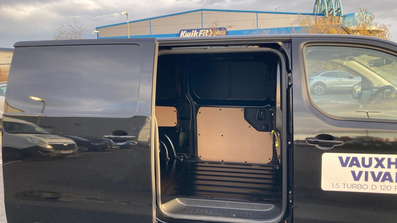 Vauxhall Vivaro L1 Diesel 1.5 Turbo D 120 Pro H1 Van